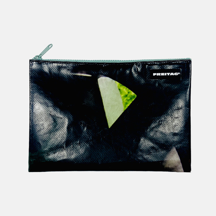 FREITAG F07 - Chuck - Black with Green Zip