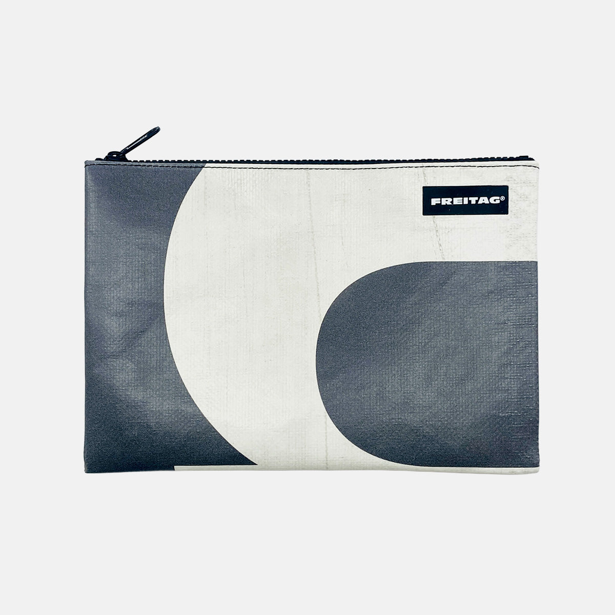 FREITAG F07 - Chuck - Grey and White with Black Zip