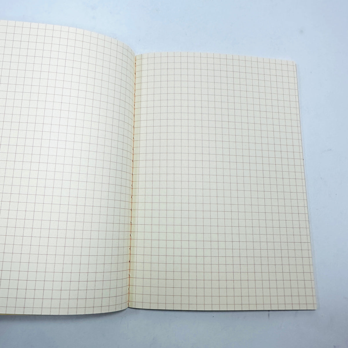 Life Vermilion N66 Notebook B6 Grid