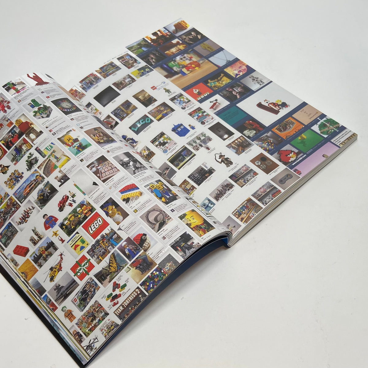 B Magazine  #13 - Lego